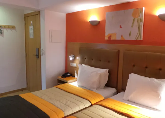 Dom Joao Glamour 2* Lissabon